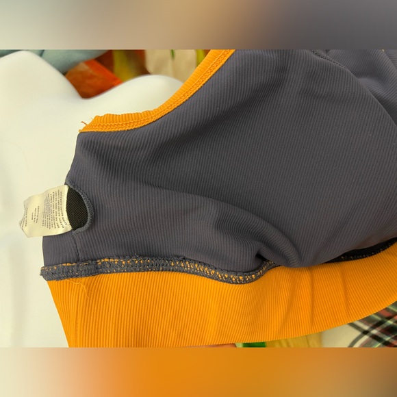 NEW Wilo The Label workout set (size MED) - Picture 5 of 5